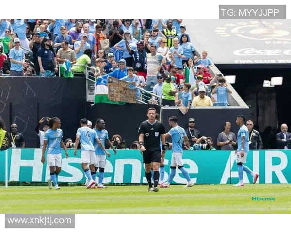 英超精彩对决多特蒙德点球大战逆转曼城全场沸腾