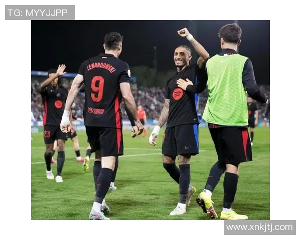 国王杯激战AC米兰凭神扑逆转多特蒙德晋级四强精彩点评回顾